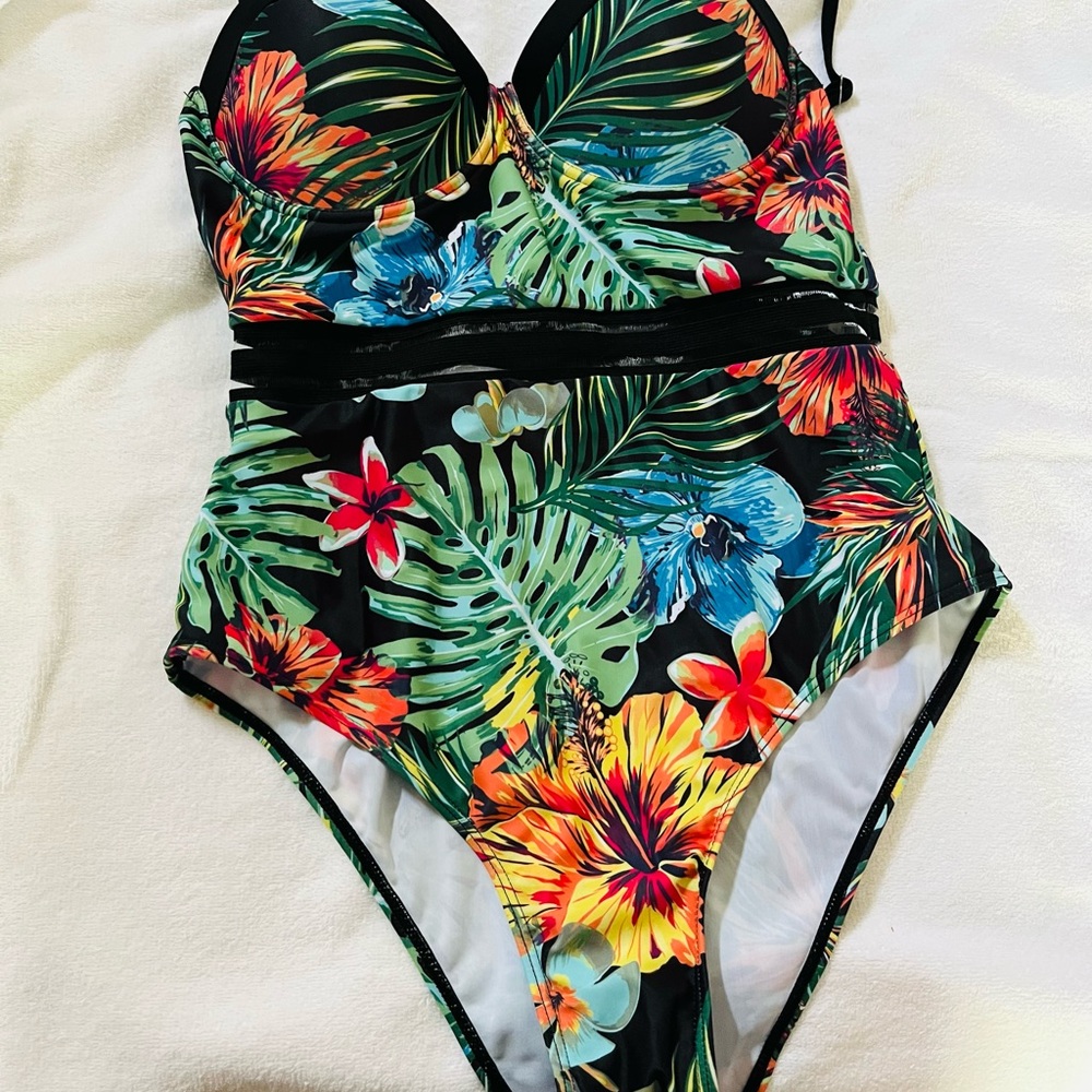 One piece bathing suit